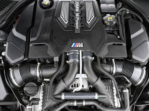 Used 2022 BMW M8 Competition w/ M Carbon Exterior Package AWD/4WD image 26