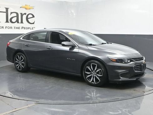 Used 2017 Chevrolet Malibu LT FWD image 6