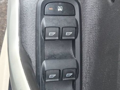 Used 2012 Ford Fiesta SE FWD image 19