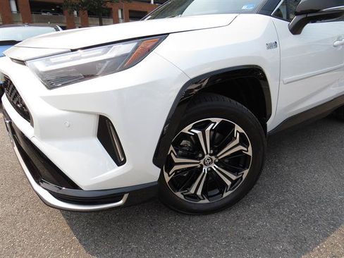 Used 2024 Toyota RAV4 XSE w/ Premium Package AWD/4WD image 26