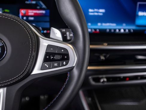 Used 2025 BMW X5 M60i w/ Executive Package image 48