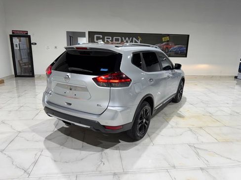 Used 2019 Nissan Rogue SL FWD image 9