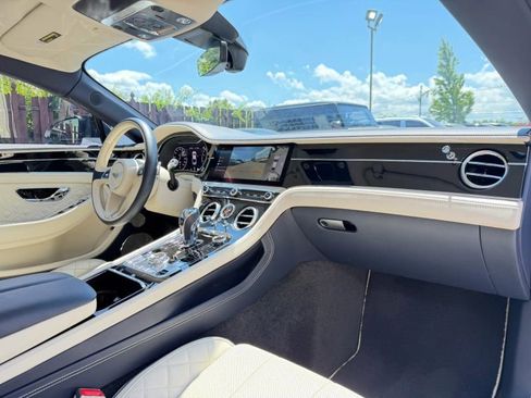 Used 2020 Bentley Continental GT AWD/4WD image 27