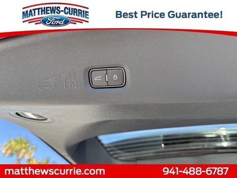 New 2026 Ford Expedition Active image 14