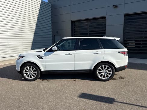 Used 2016 Land Rover Range Rover Sport HSE AWD/4WD image 2