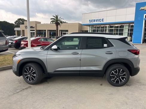 New 2026 Chevrolet TrailBlazer ACTIV w/ Convenience Package image 3