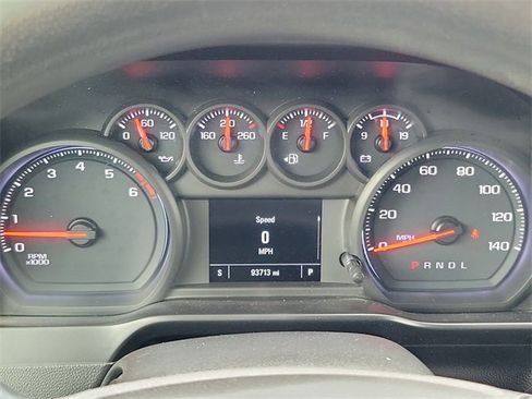 Used 2020 Chevrolet Silverado 1500 Custom w/ Custom Value Package image 21