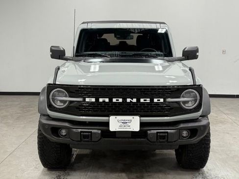 Used 2023 Ford Bronco Wildtrak image 4