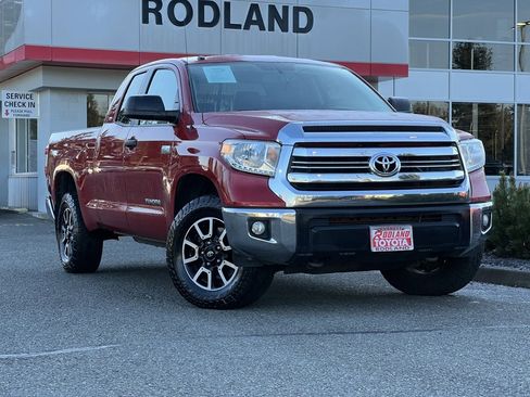 Used 2016 Toyota Tundra SR5 image 1
