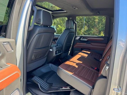 New 2026 GMC Sierra 2500 Denali Ultimate image 22