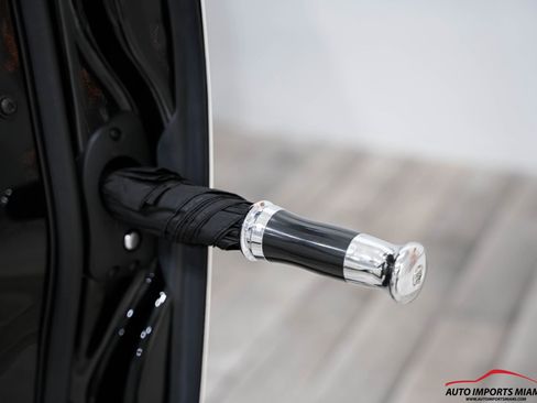 Used 2022 Rolls-Royce Cullinan image 17