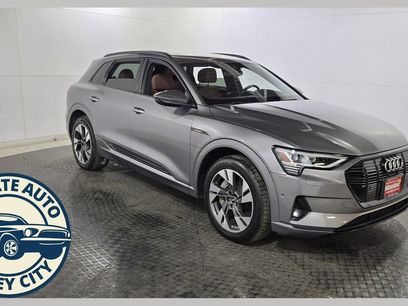 Used 2021 Audi e-tron Premium w/ Convenience Plus Package