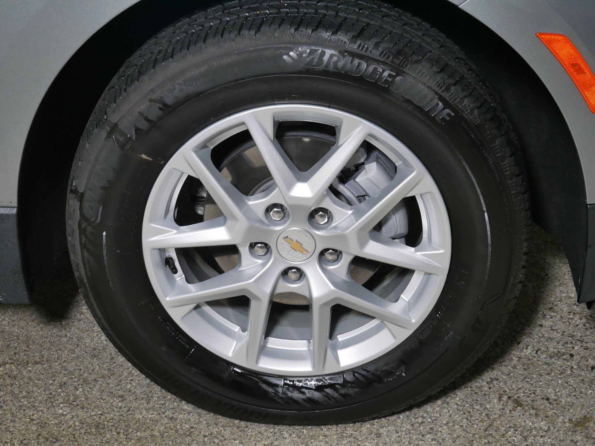 Used 2023 Chevrolet Equinox LT AWD/4WD image 15