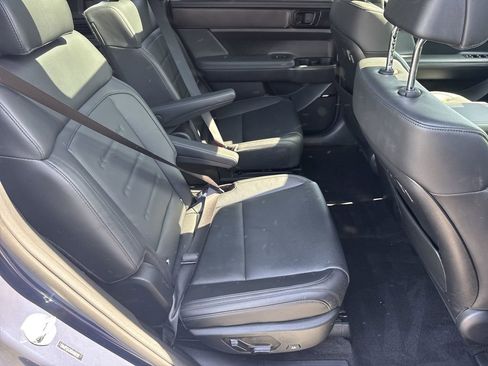 Used 2025 Hyundai Santa Fe Calligraphy image 15