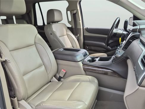 Used 2019 Chevrolet Tahoe LT AWD/4WD image 14