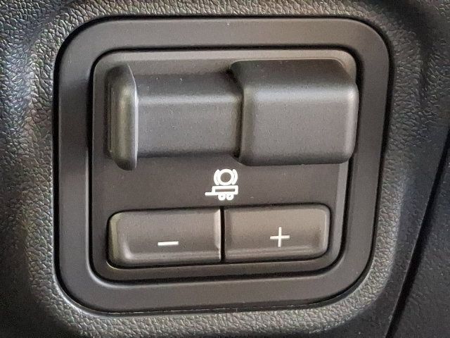 Used 2026 GMC Hummer EV 4x4 Crew Cab image 17