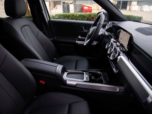 New 2026 Mercedes-Benz GLB 250 GLB 250 image 19