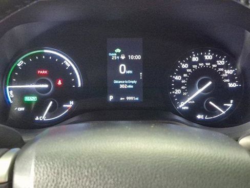 Certified 2023 Toyota Sienna XLE image 12