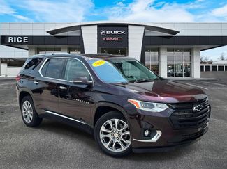 Certified 2021 Chevrolet Traverse Premier w/ LPO, Black Accent Package AWD/4WD video 1