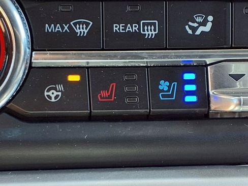 Certified 2023 Ford Expedition Max XLT AWD/4WD image 4