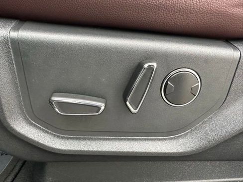 Certified 2024 Ford Expedition Max Limited image 33