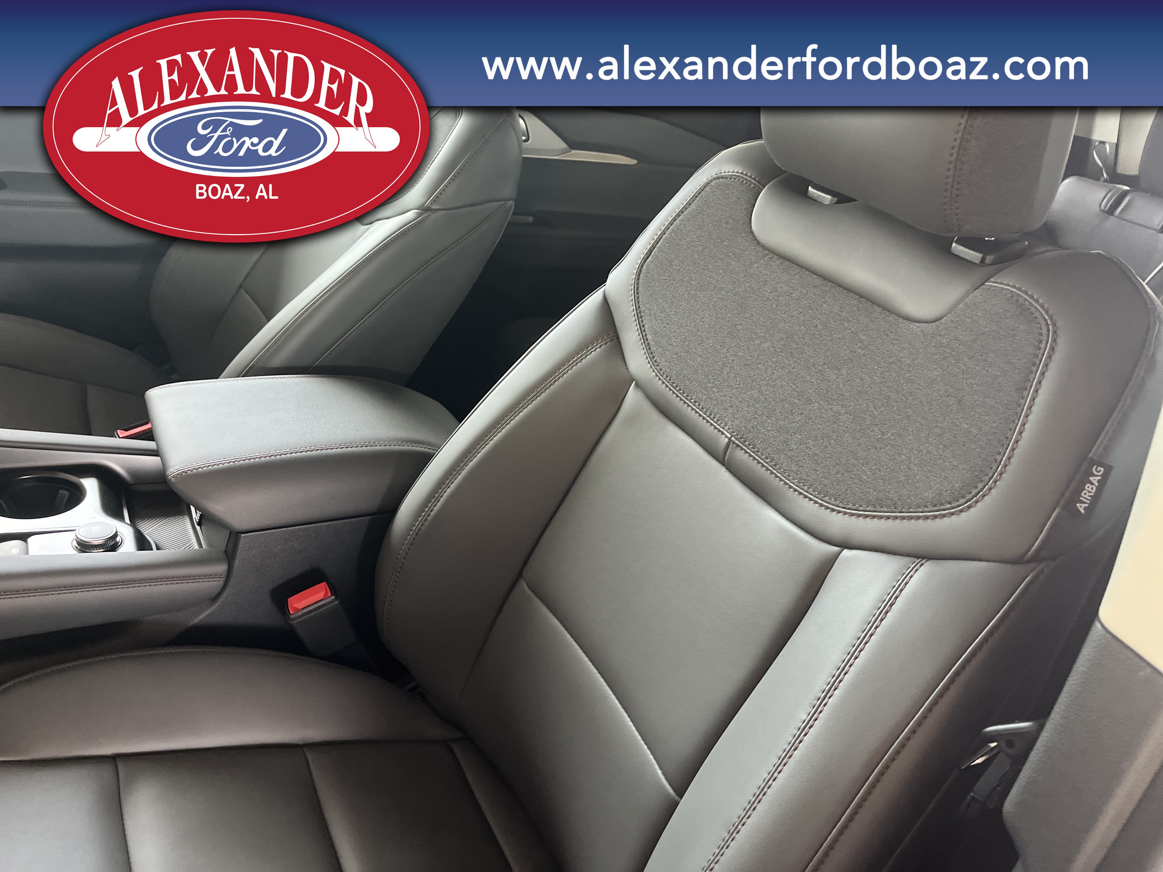New 2026 Ford Explorer Active w/ Active Comfort Package RWD image 11