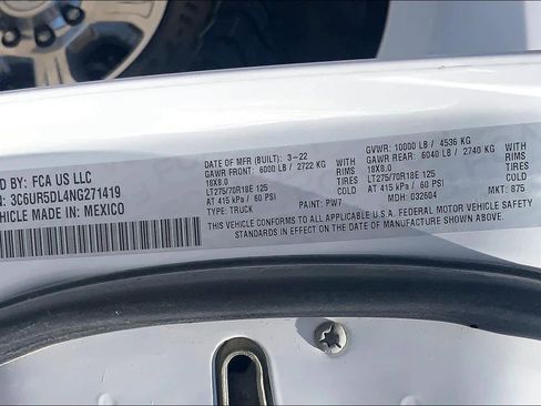 Used 2022 RAM 2500 Big Horn w/ Level 1 Equipment Group AWD/4WD image 35