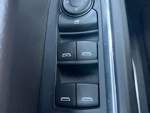 Used 2023 Chevrolet Silverado 1500 RST AWD/4WD image 13