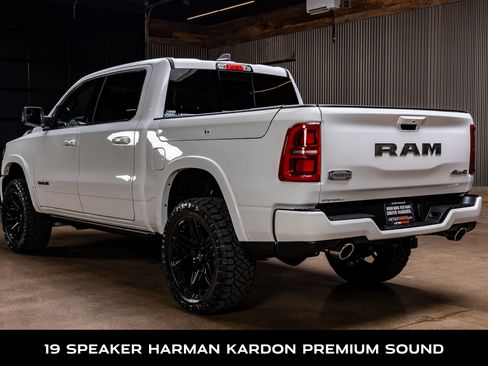Used 2025 RAM 1500 Limited AWD/4WD image 7