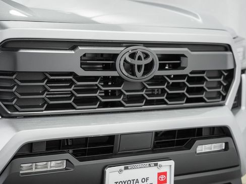 New 2026 Toyota Tacoma TRD Off-Road AWD/4WD image 10