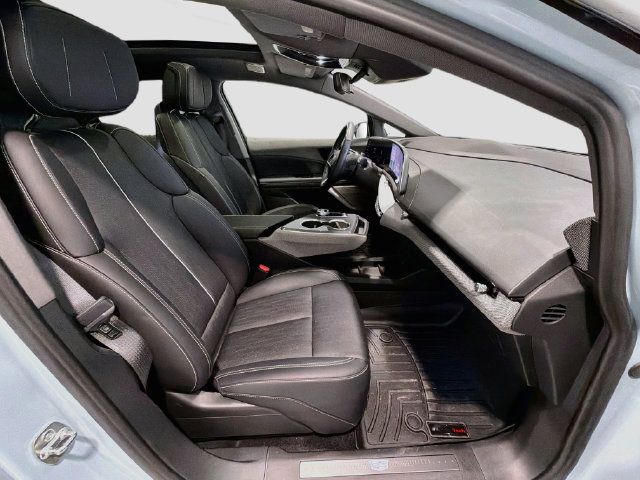 Certified 2025 Cadillac Optiq Sport 2 AWD/4WD image 25