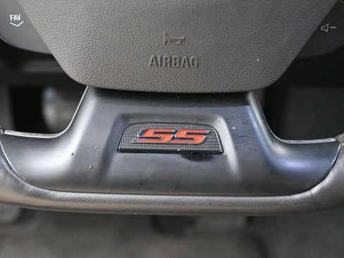 Used 2018 Chevrolet Camaro SS RWD image 21