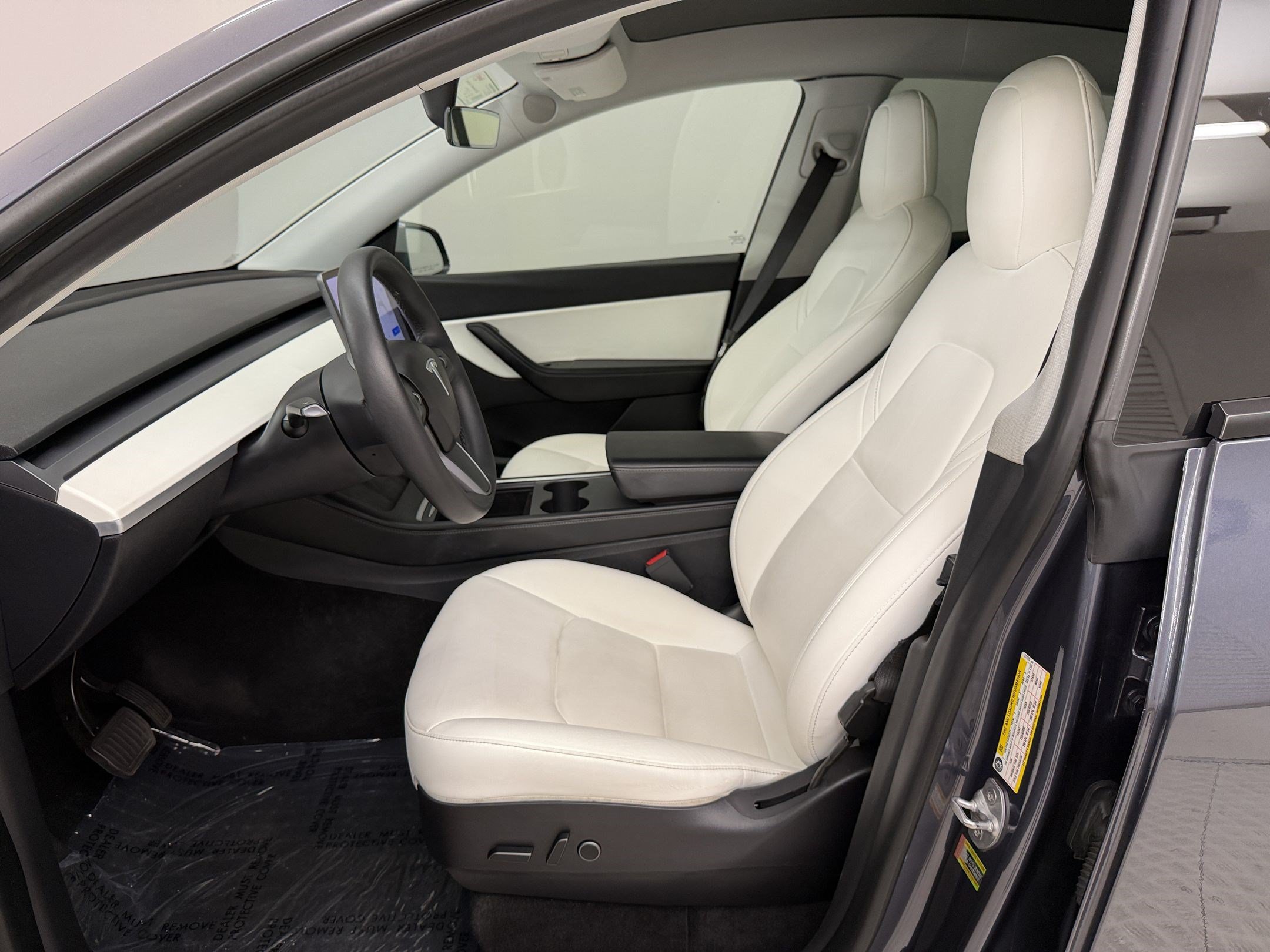 Used 2021 Tesla Model Y Long Range AWD/4WD image 5