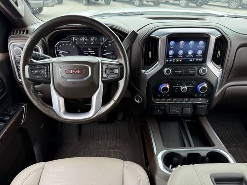 Used 2019 GMC Sierra 1500 SLT w/ SLT Premium Plus Package AWD/4WD image 31