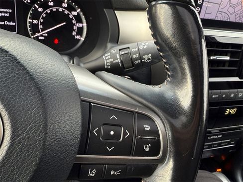 Used 2022 Lexus GX 460 Premium image 14