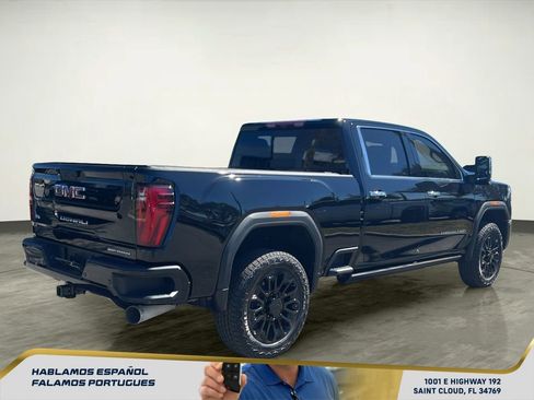 New 2026 GMC Sierra 2500 Denali w/ Denali Reserve Package AWD/4WD image 6