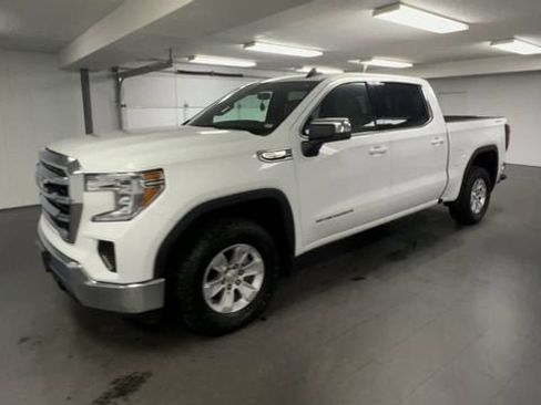 Certified 2020 GMC Sierra 1500 SLE w/ SLE Value Package AWD/4WD image 4