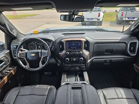 Used 2022 Chevrolet Silverado 3500 High Country w/ Safety Package II image 20