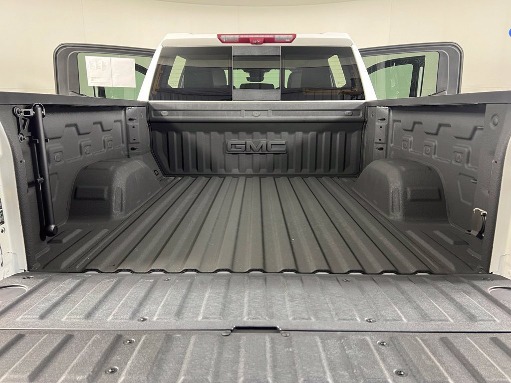 Used 2025 GMC Sierra 1500 Denali w/ Technology Package AWD/4WD image 14