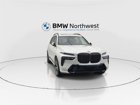 New 2027 BMW X7 xDrive40i w/ M Sport Package AWD/4WD image 7