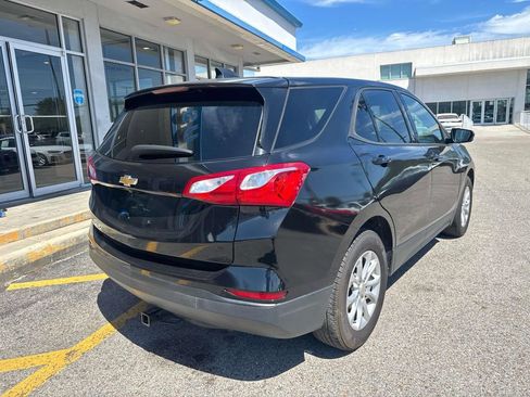 Used 2019 Chevrolet Equinox LS w/ LS Convenience Package FWD image 8