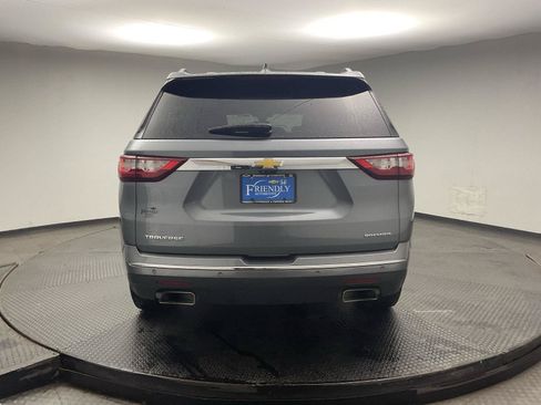 Used 2020 Chevrolet Traverse Premier FWD image 6