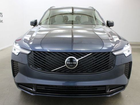 New 2026 Volvo XC90 B6 Ultra w/ Protection Package AWD/4WD image 7