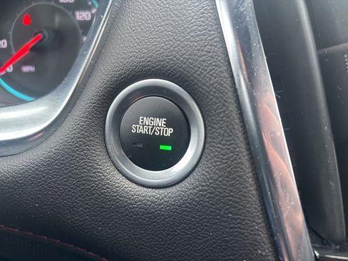 Used 2023 Chevrolet Traverse RS w/ LPO, Floor Liner Package image 25