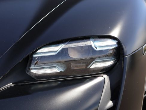 Certified 2020 Porsche Taycan Turbo S AWD/4WD image 14