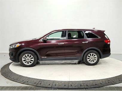Used 2016 Kia Sorento LX w/ LX Convenience Package