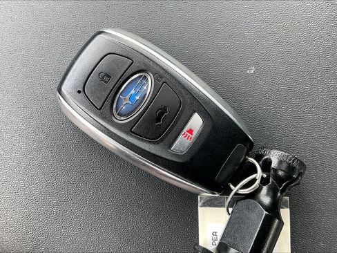 Used 2025 Subaru Legacy Touring XT AWD/4WD image 9
