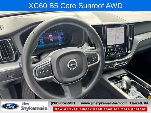 Used 2024 Volvo XC60 B5 Core w/ Protection Package Premier AWD/4WD image 18