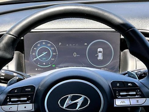 Certified 2023 Hyundai Tucson Limited AWD/4WD image 13