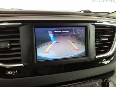 Used 2023 Chrysler Voyager LX FWD image 25